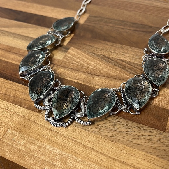 Vintage statement sterling necklace with glass - Picture 2 of 11